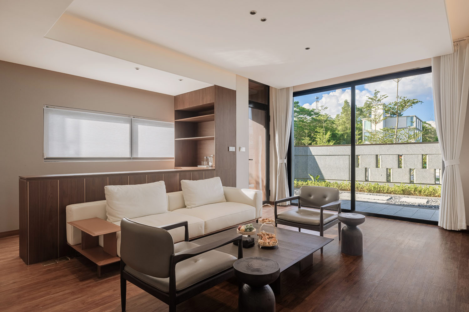 3U4A6330-HDR.jpg